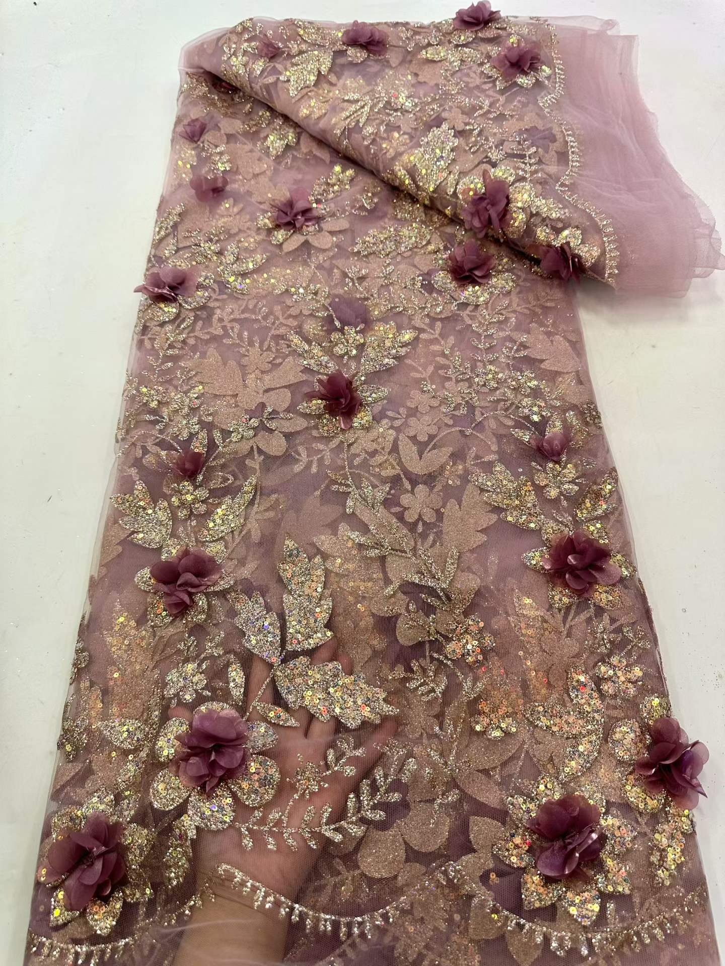 Afrykańska koronka haftowana c – Glitter Tablecloth recenzja i cena